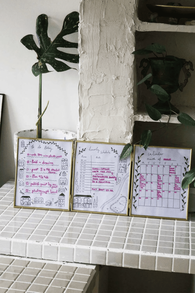 5 Upcycled Handmade Gift Ideas For Eco-Friendly Babes: thrift flipped dry erase memo board